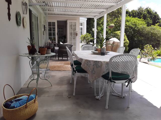 Villa in Constantia Vineyards gallery image 5