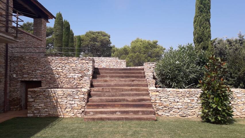 Modern cosy villa near beaches & BEGUR – NEW POOL gallery image 4