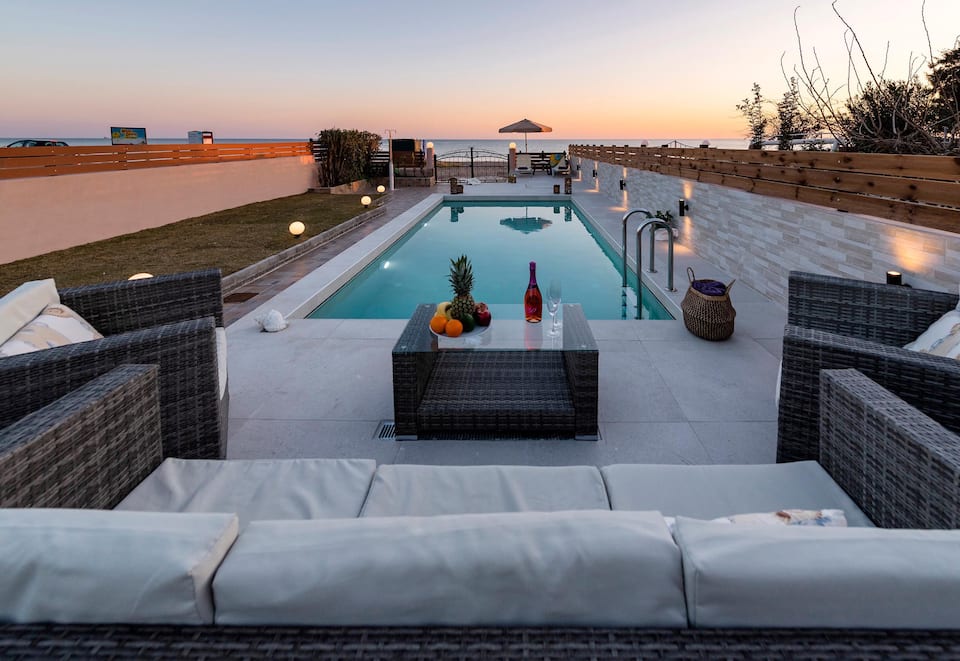 Villa Fay sur la plage — photo 1