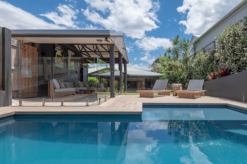 Summer Salt @ Sunshine + Pets & Heated Pool