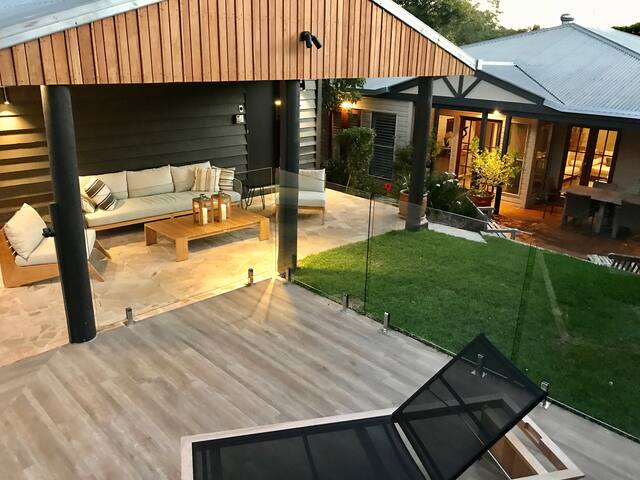 Summer Salt @ Sunshine + Pets & Heated Pool gallery image 4