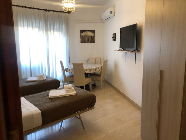 Sweet home apartment gallery image 4