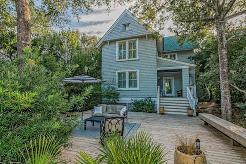 Newly Updated Beautiful Bald Head Island Home