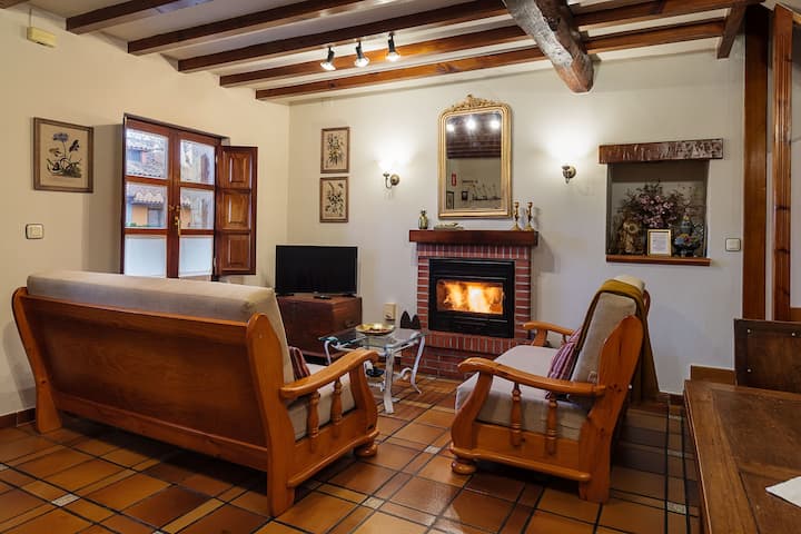 Rural house in the center of Asturias