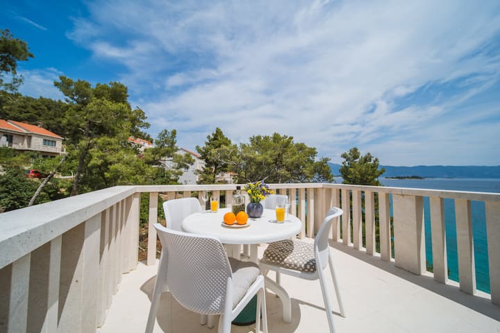 Вилла д’эсте, озеро комо, италия. Карибский дом. Вилла-бунгало в калифорнии. Памятник томасу мору в лондоне. Дом мора.