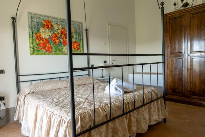 غرفة النوم 1