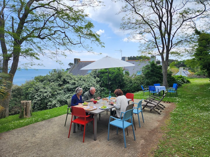 Holiday house on the coast