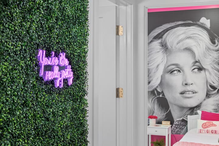 The Suite Life Nashville 3BD/3BA