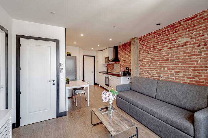 Penthouse Amazing Terrace Madrid Center Luxury gallery image 5