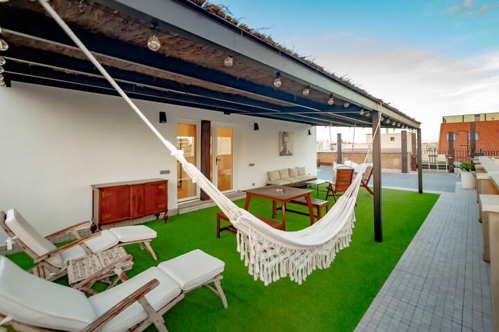 Penthouse Amazing Terrace Madrid Center Luxury gallery image 2