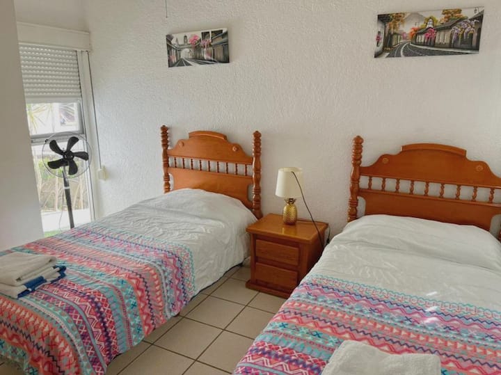 חדר 3 סינגלים (2)