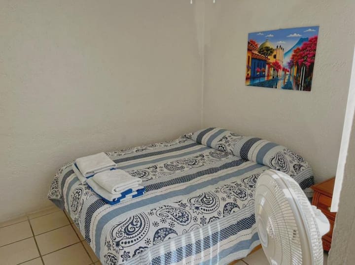 חדר שינה 4 קווין