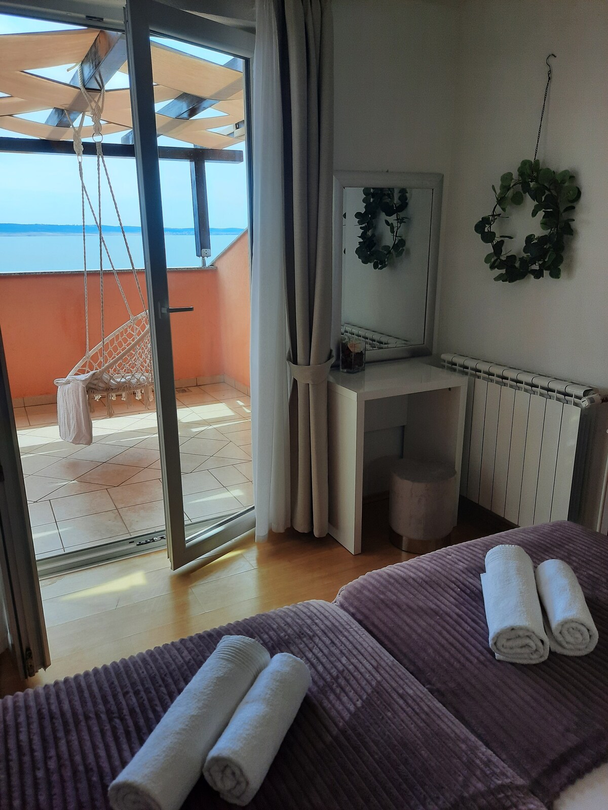 Seaview family apartment