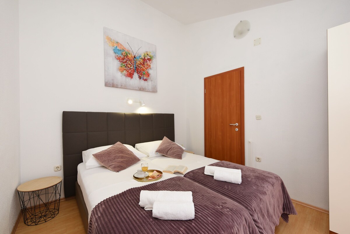 Seaview family apartment