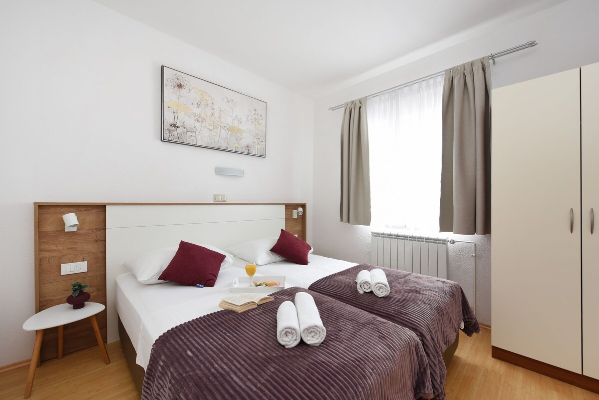 Seaview family apartment