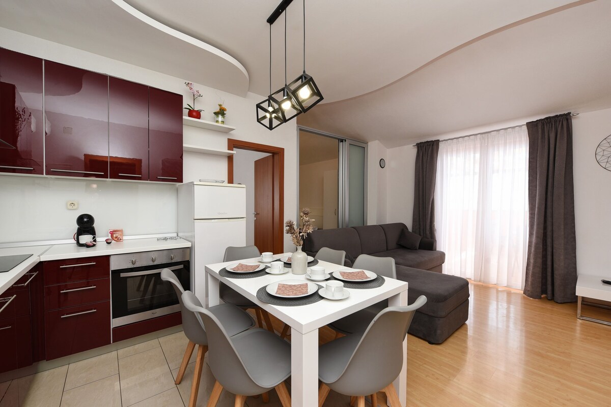 Seaview family apartment