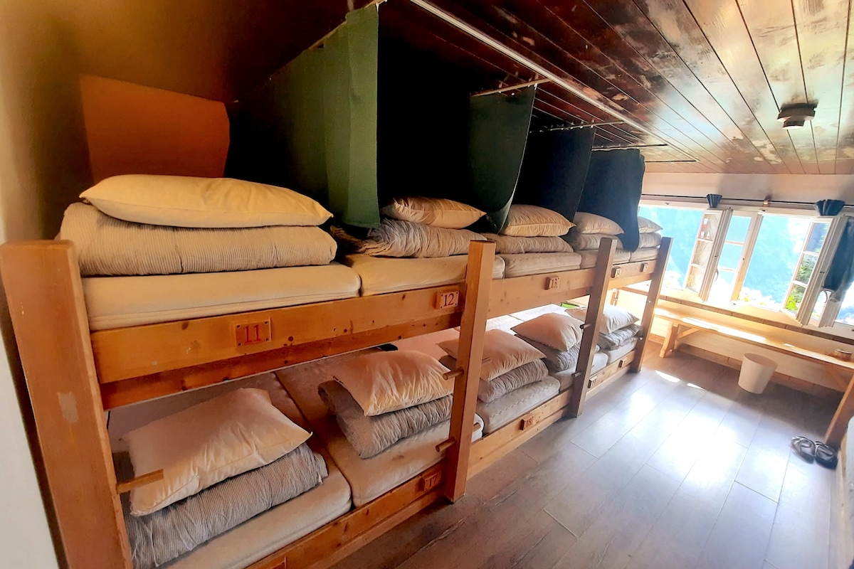 16 مسكنًا "للفتيات فقط"