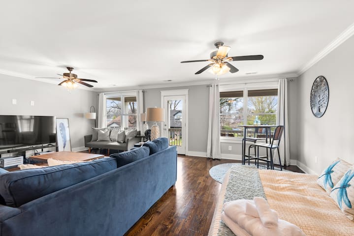 Nashville 4 BR Near Downtown Save on 3 to 7 Days