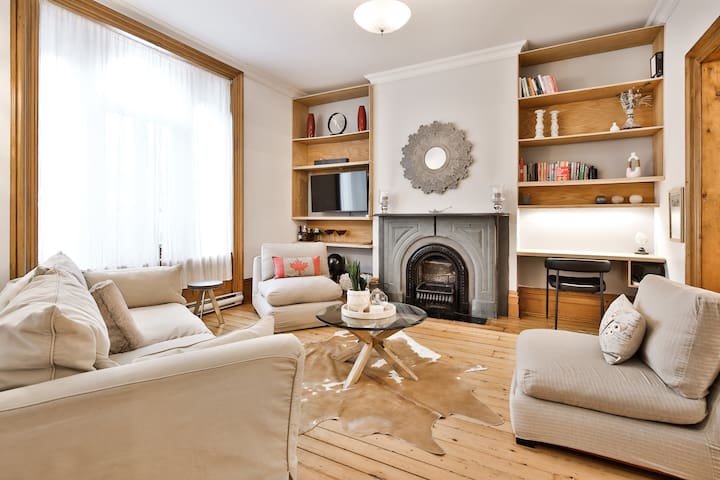 Brownstone Home in heart of Montreal!