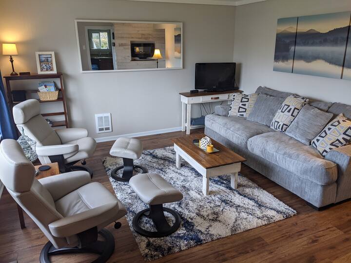 Coupeville extended stay cottage water view, 2 BD Cottages for Rent