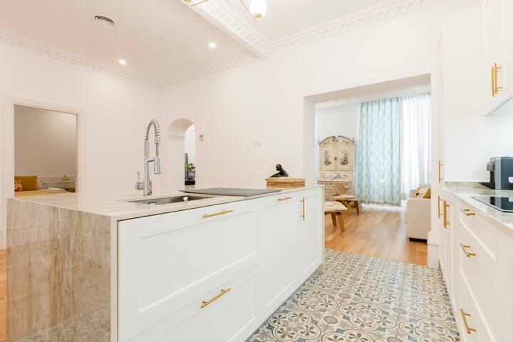 Plaza Mayor 4 Bedrooms 3 Baths Refurbished – 8pax gallery image 4