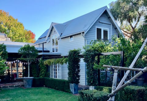 Garden Suite-Spacious, Light & Airy, Close to UWA.