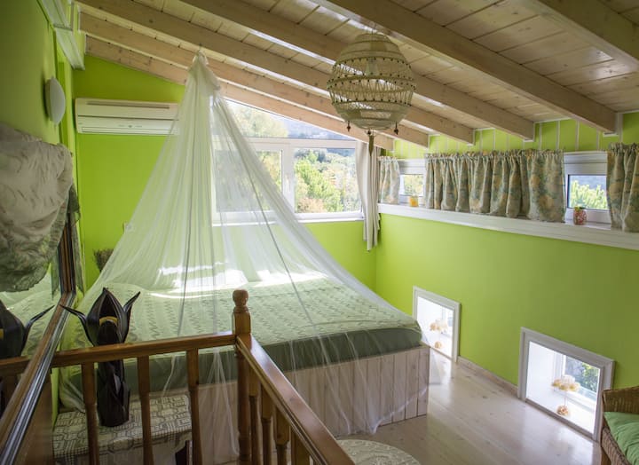 غرفة النوم الخضراء