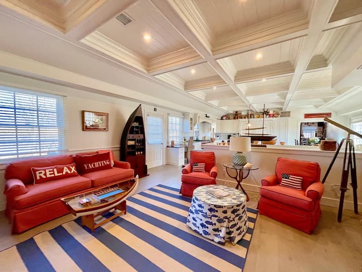 July 11-18. Discounted To $4000 A Night! Walk Town - Nantucket, MA