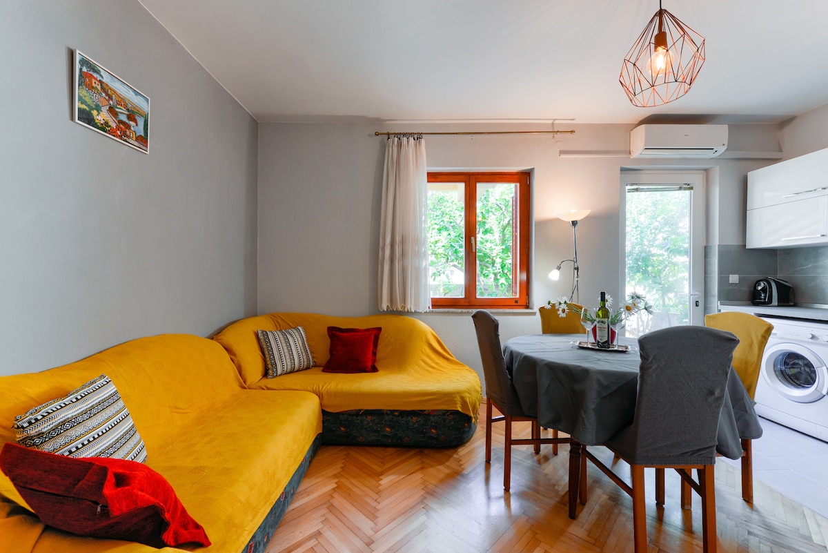 მისაღები ოთახი