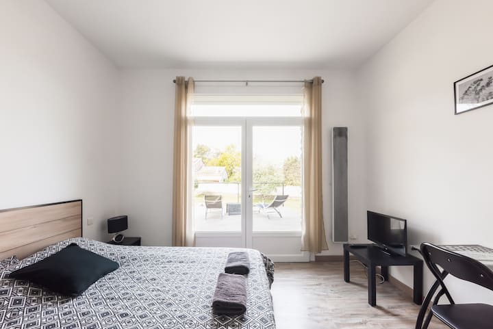 საძინებელი 2