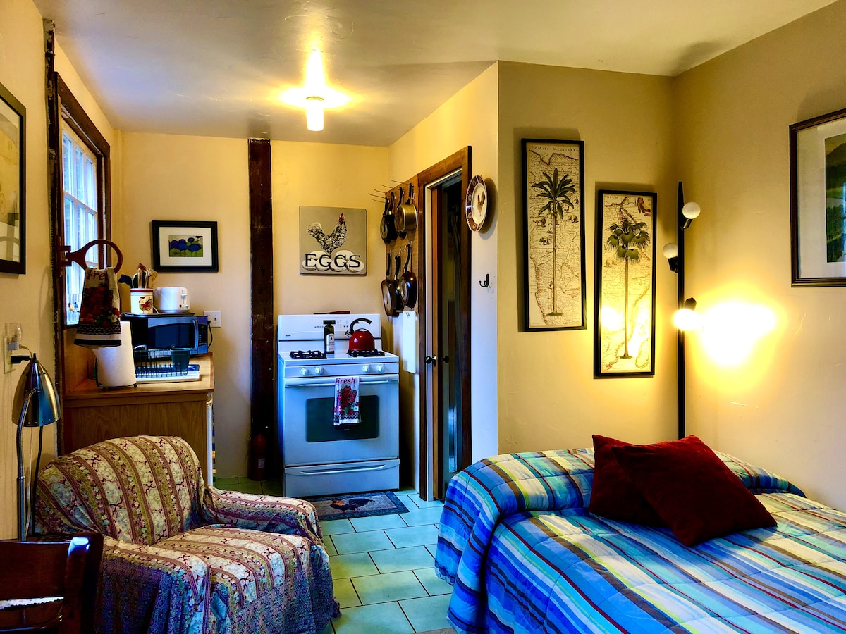 ÍNDICE i INTRODUCCIÓN 1 DIPLOMAS Y REQUISITOS DE GRADUACIÓN 2 INFORMACIÓN  DE PROMOCIÓN Y CRÉDITOS 6 PROGRAMA 7 PROGRAMAS E, image size:1200x900