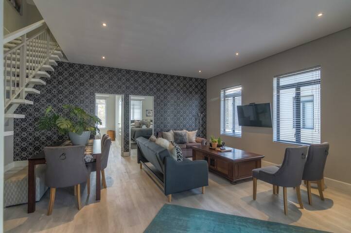 Crossfire @ Home – 106 Vyfster