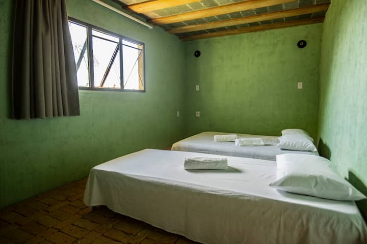 Suite 01