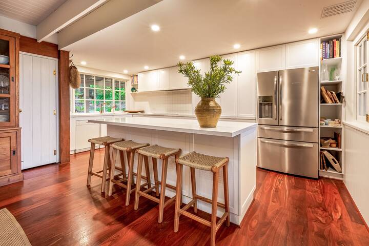 Elanora: Gorgeous Country Home by the Beach gallery image 4