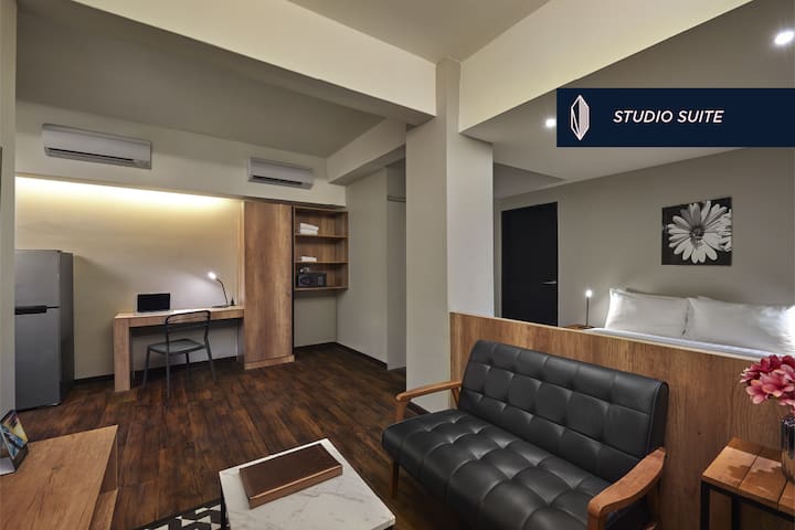 Tropics Eight Suites managed Airbnb listing 1