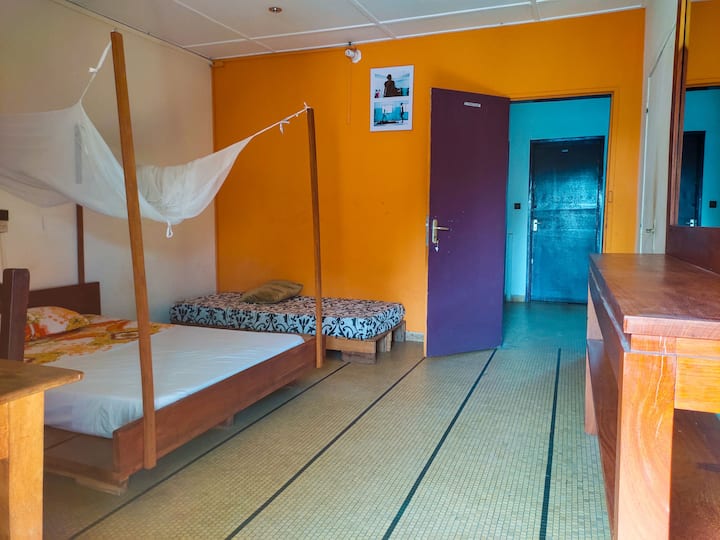 Double/Triple Room in the heart of Cotonou