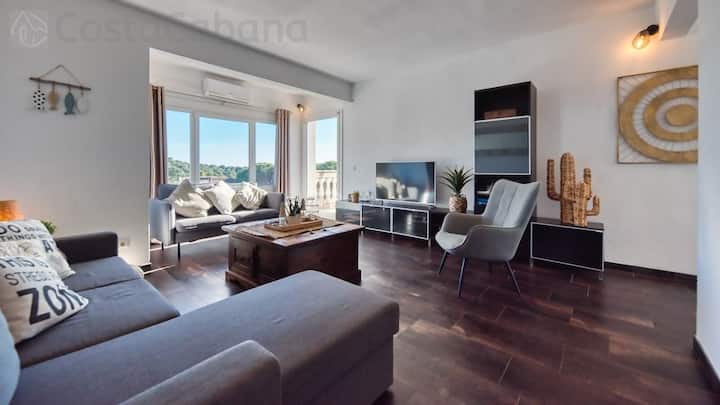 * Costacabana - Villa Madonna * Private Pool - Costa Brava