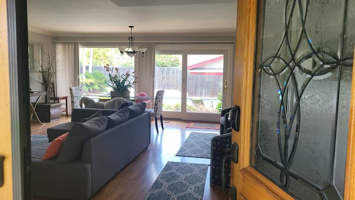 Pool Home Near Disneyland Or Temporary Housing - Whittier, CA