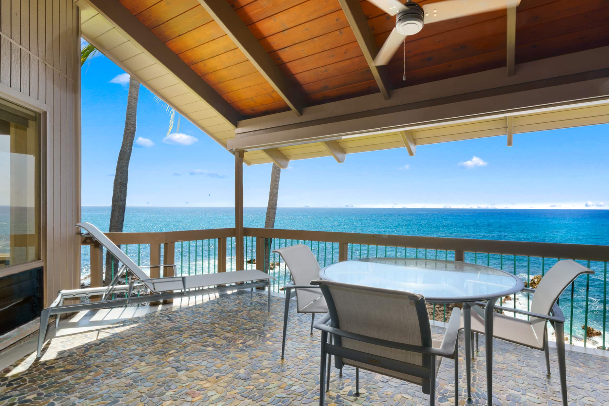 Condo in KAILUA-KONA · ★4.7 · 2 bedrooms · 3 beds · 2 baths - Image 35