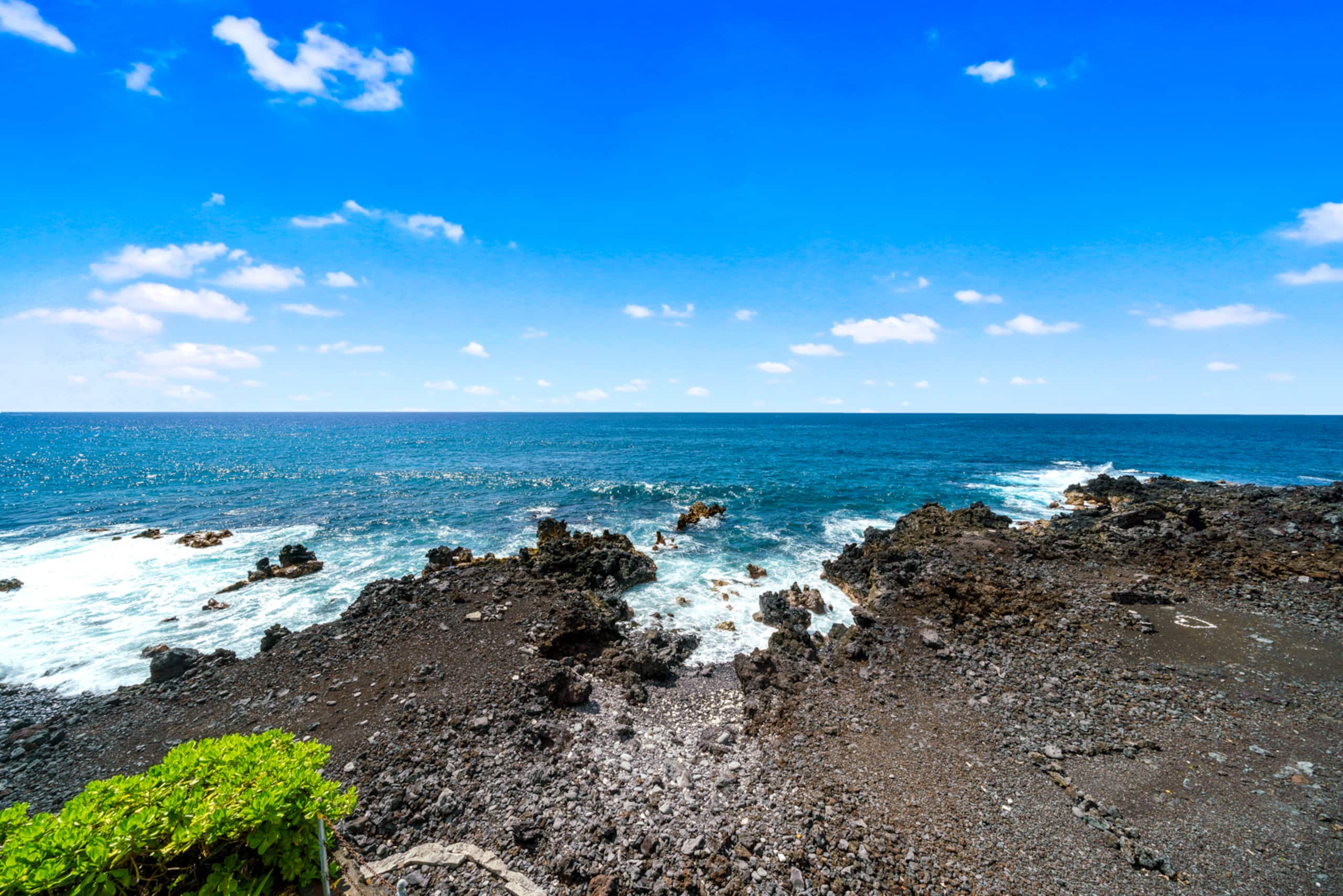 Condo in KAILUA-KONA · ★4.7 · 2 bedrooms · 3 beds · 2 baths - Image 33