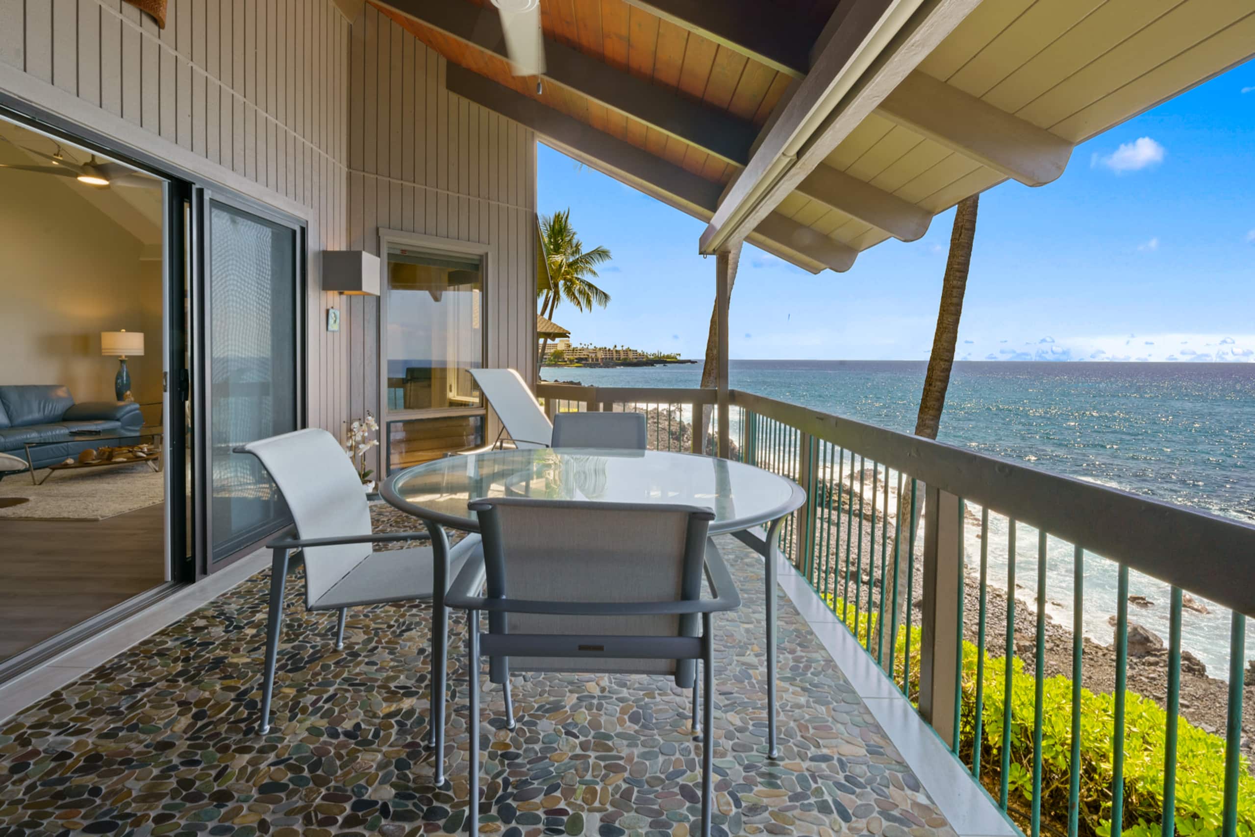 Condo in KAILUA-KONA · ★4.7 · 2 bedrooms · 3 beds · 2 baths - Image 34