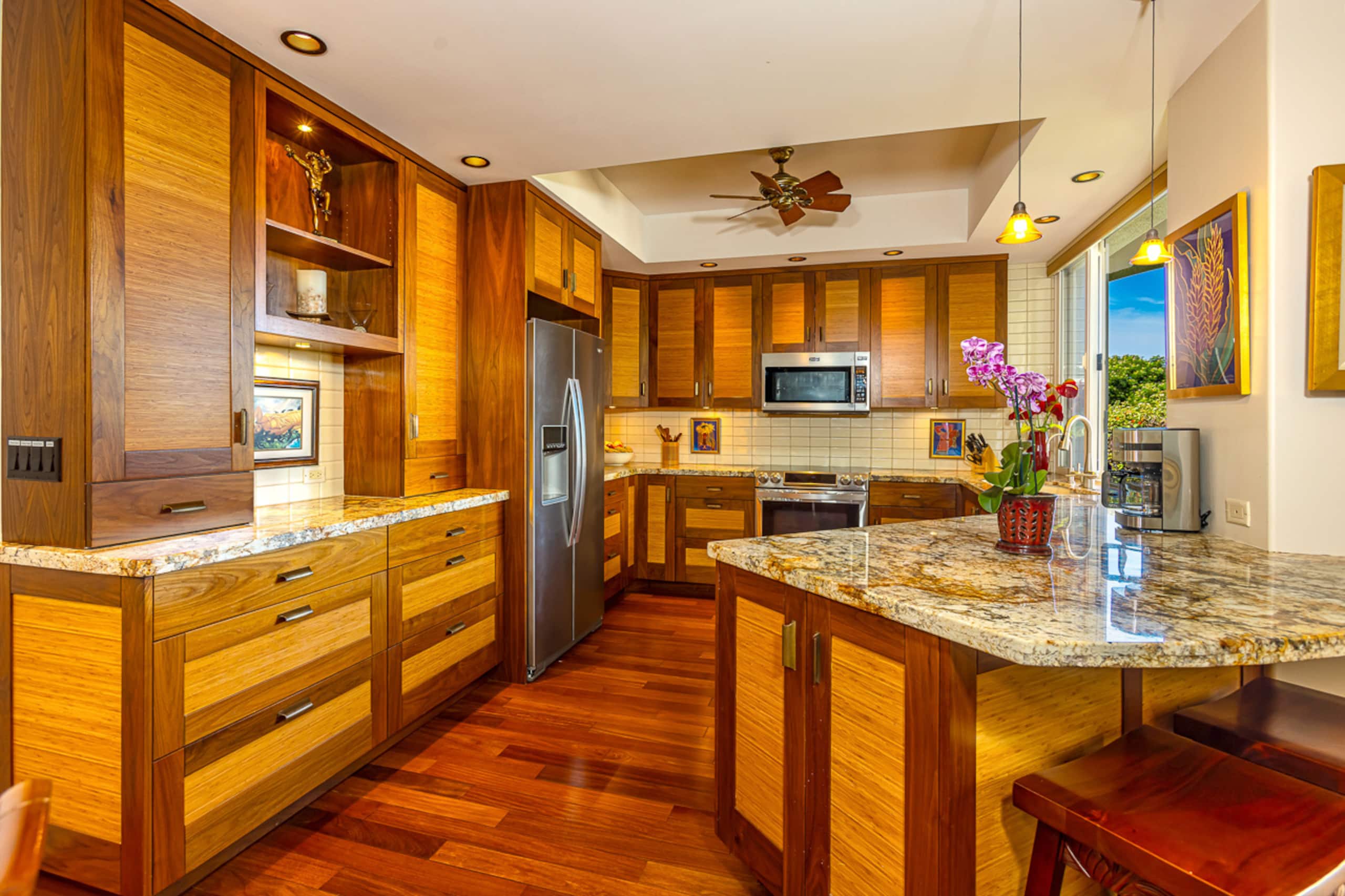 Condo in Kihei · ★4.98 · 1 bedroom · 1 bed · 2 baths - Image 5
