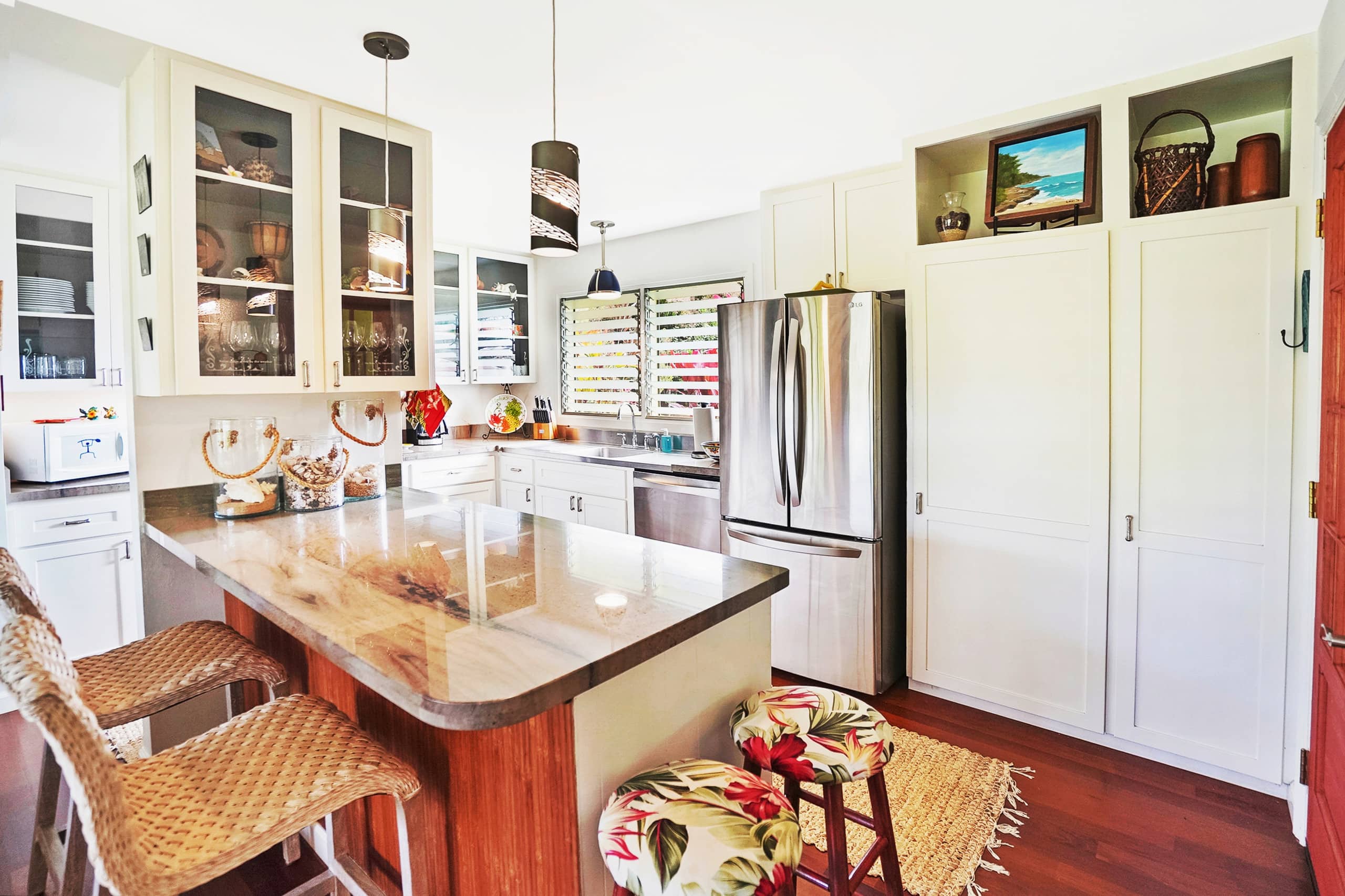 Stylish beach house a short walk to Koloa fun! - Photo 4