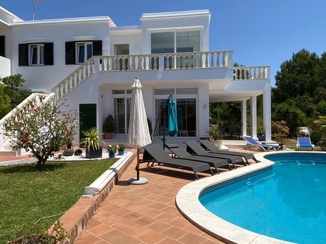 El Limonero, Cala Galdana