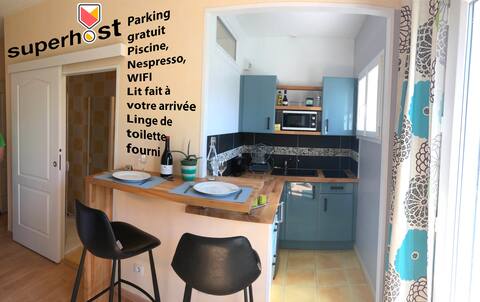 quiet studio n.d.b. kitchen pool & parking
