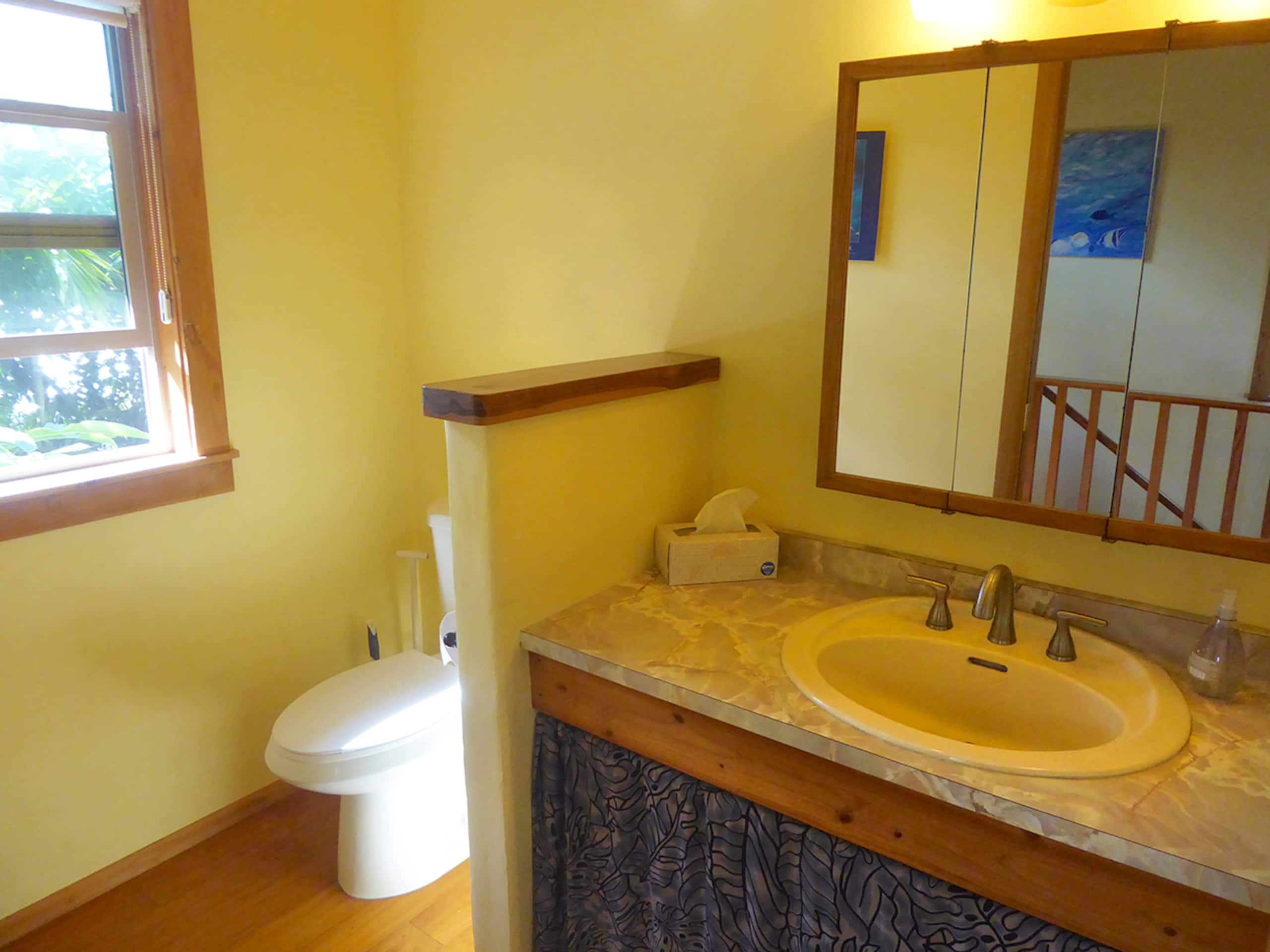 Home in Kailua-Kona · ★4.92 · 2 bedrooms · 3 beds · 1.5 private baths - Image 5