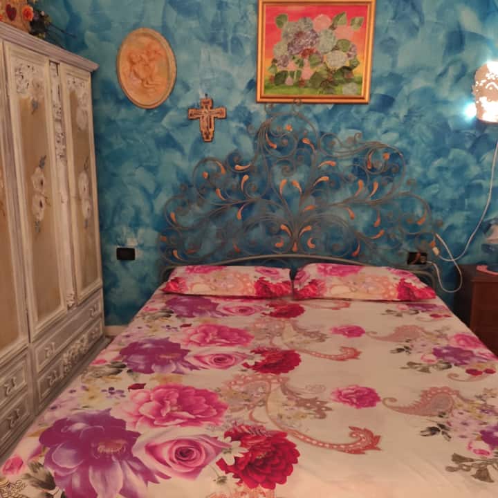 ორადგილიანი ნომერი 1