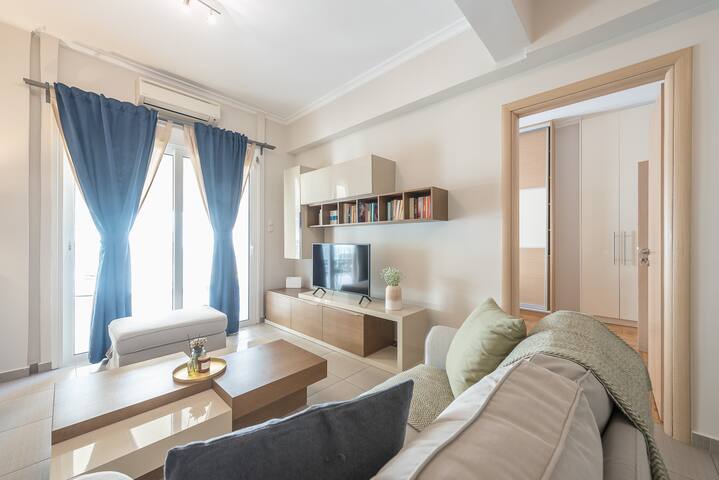 A modern apartment 200m away from Acropolis! gallery image 3