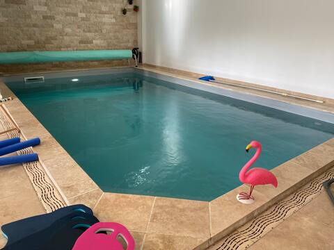 House swimming pool int. 5 people Châteaux Loire Chambord