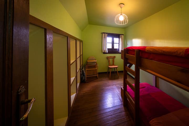 Dormitorio 3 con 1 litera.